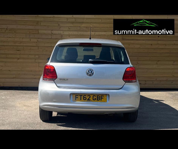 Car Image 11