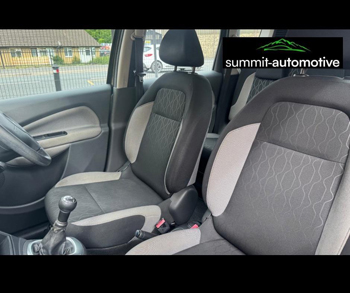 Car Image 20