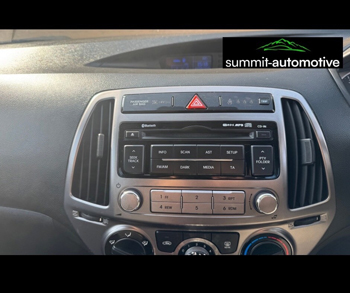 Car Image 11