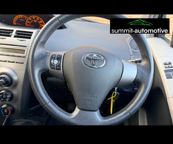 Car Image 8