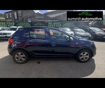 Car Image 11
