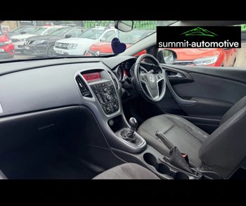 Car Image 18