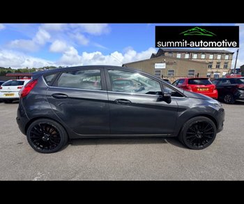 Car Image 11