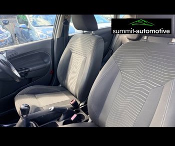 Car Image 18