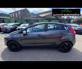 Car Image 5