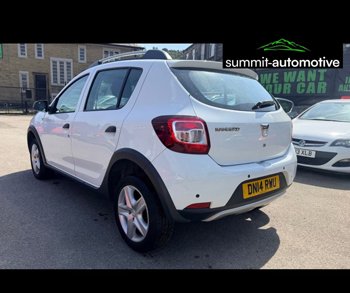 Car Image 7