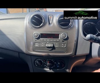 Car Image 10