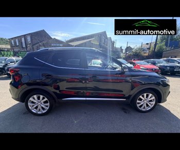 Car Image 10